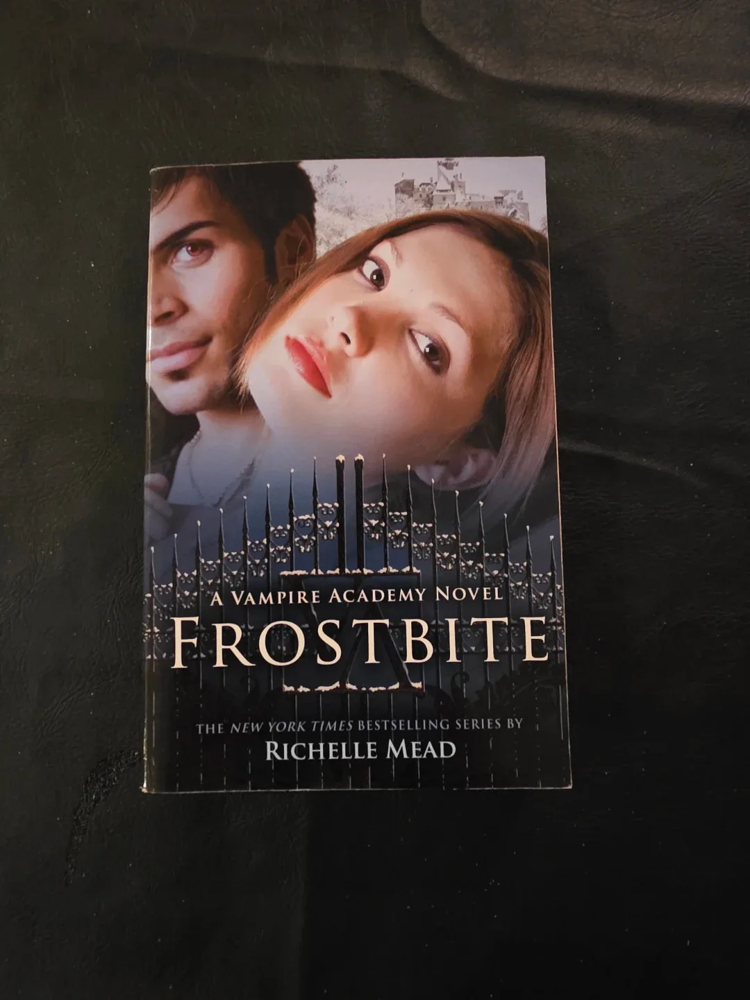 Frostbite: A Vampire Academy Novel by Richelle Mead thumbnail