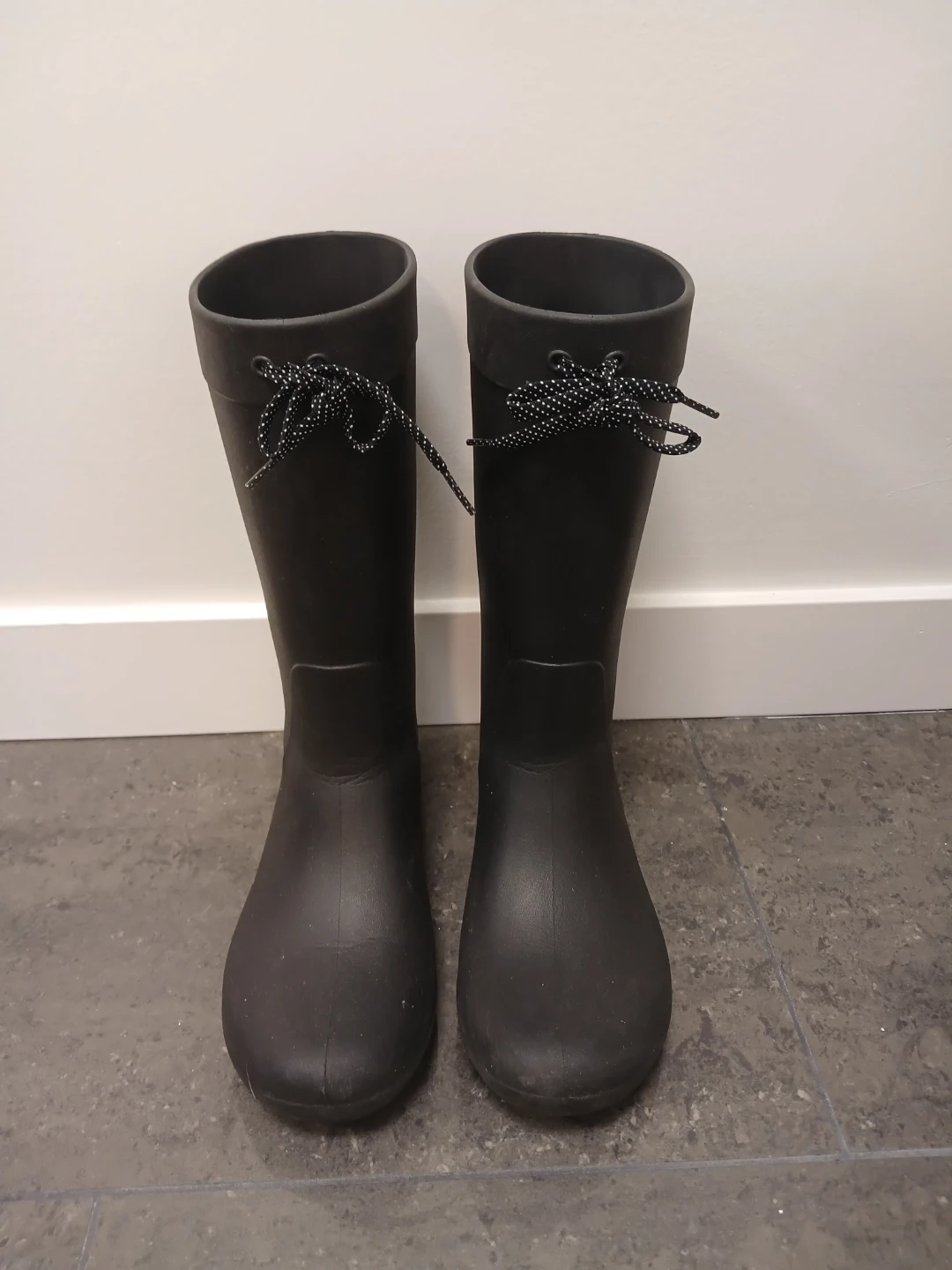 Crocs Black Rain Boots - Size 6