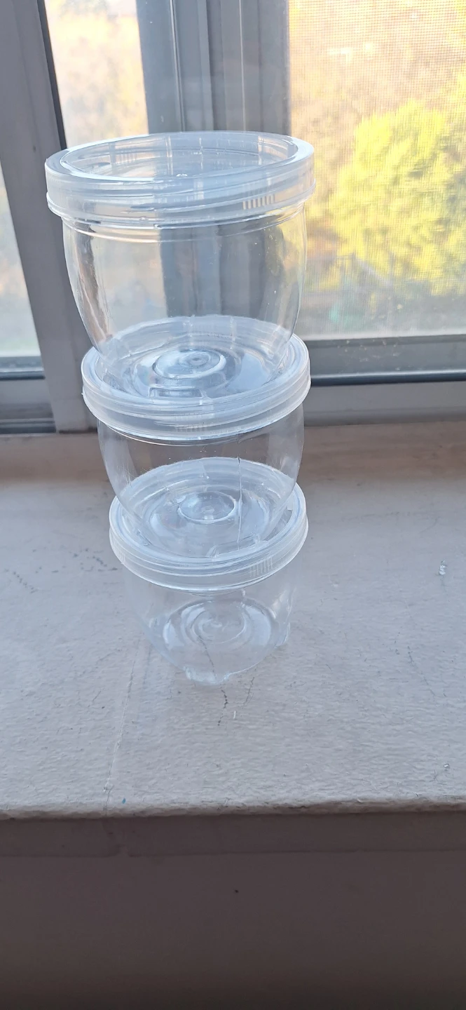 3 Clear Plastic Food Storage Containers🥕