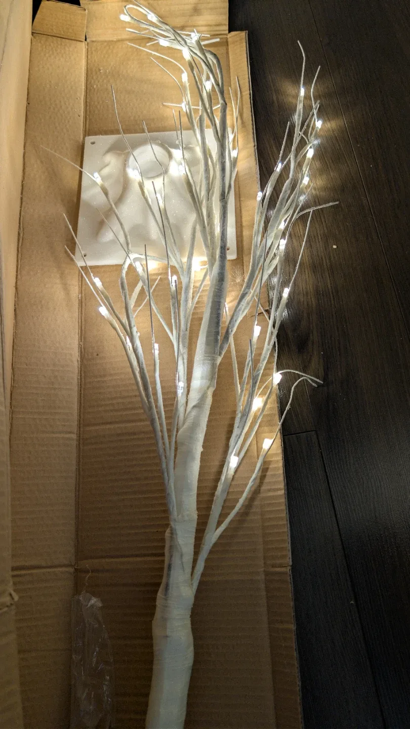 Danson Light Up Tree - 4ft image indicator(2)