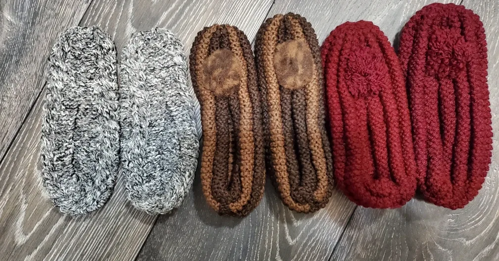 Cozy Knitted Slipper Socks - Grey, Brown, Red