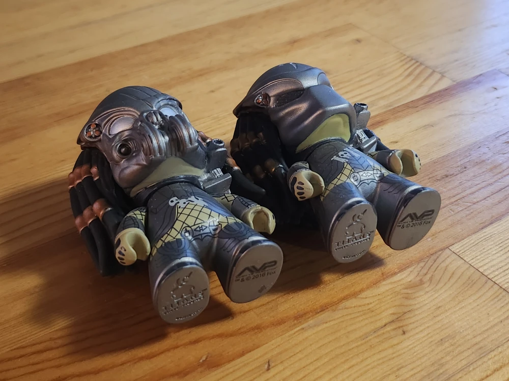 Alien vs. Predator TITANS Vinyl Figures Set - photo 3
