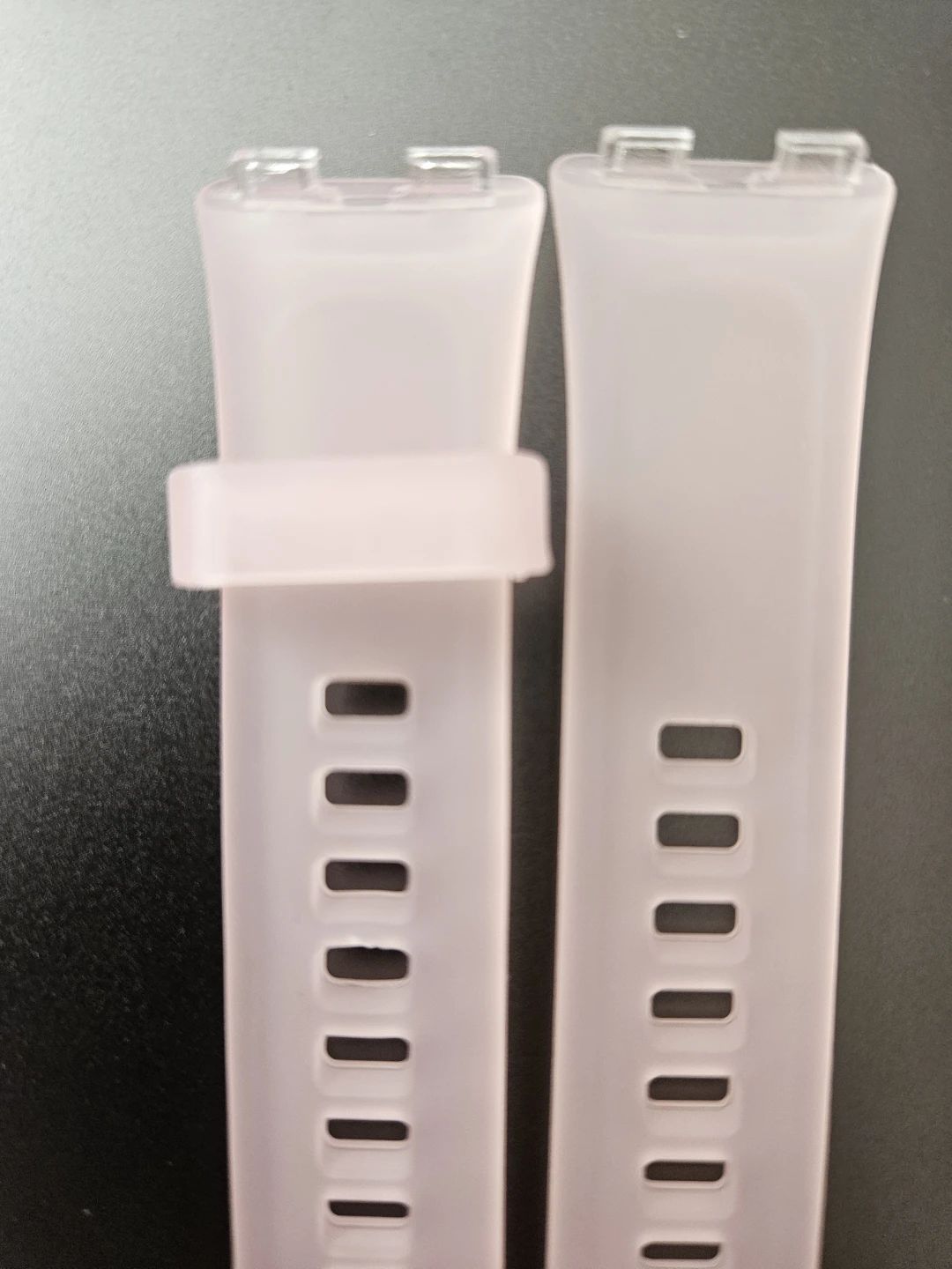 Cute Pink Wristband for Huawei Band 10, 9, and more. - photo 3