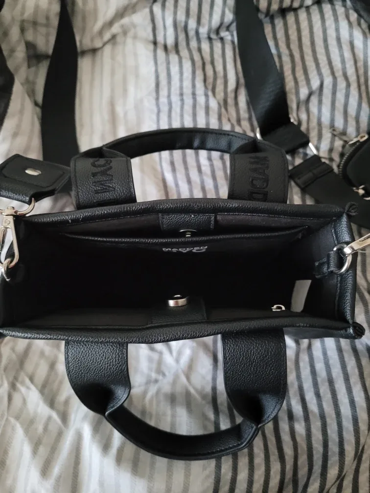 Madden NYC Black Mini Tote Bag with Coin Purse image indicator(4)