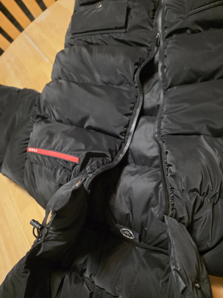 Prada Black Puffer Jacket - photo 4