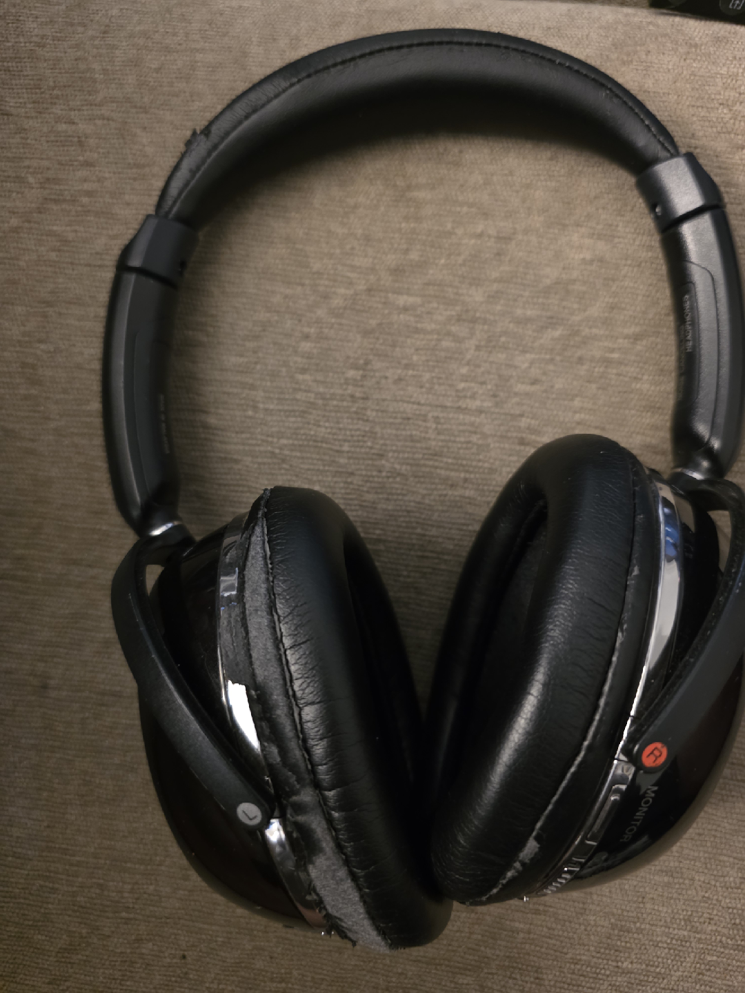Sony Digital Noise Cancelling Headphones - photo 4