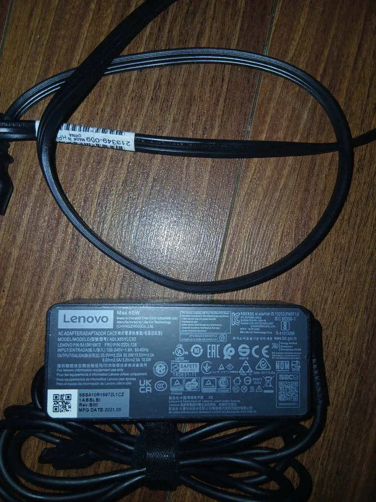 Lenovo 65W AC Adapter Charger + Lenovo Thinkpad  X1 Yoga Gen 7
