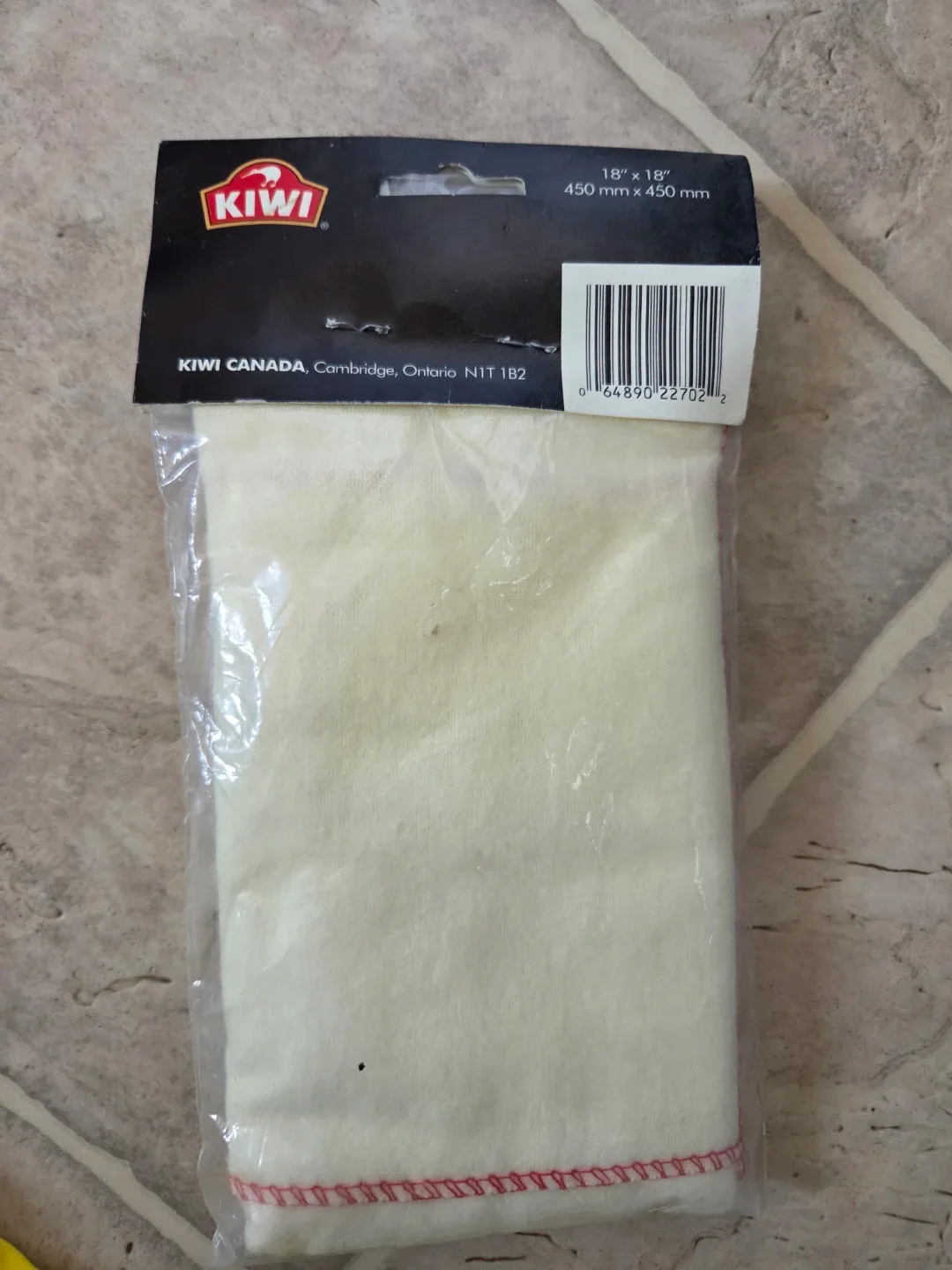 Brand New Extra Big Kiwi Polishing Cloth image indicator(3)