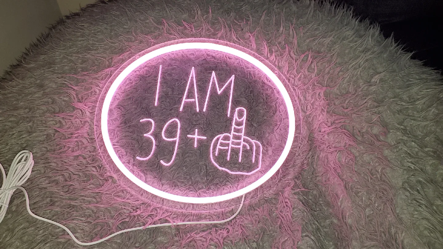I AM 39+ LED Neon Sign image indicator(2)