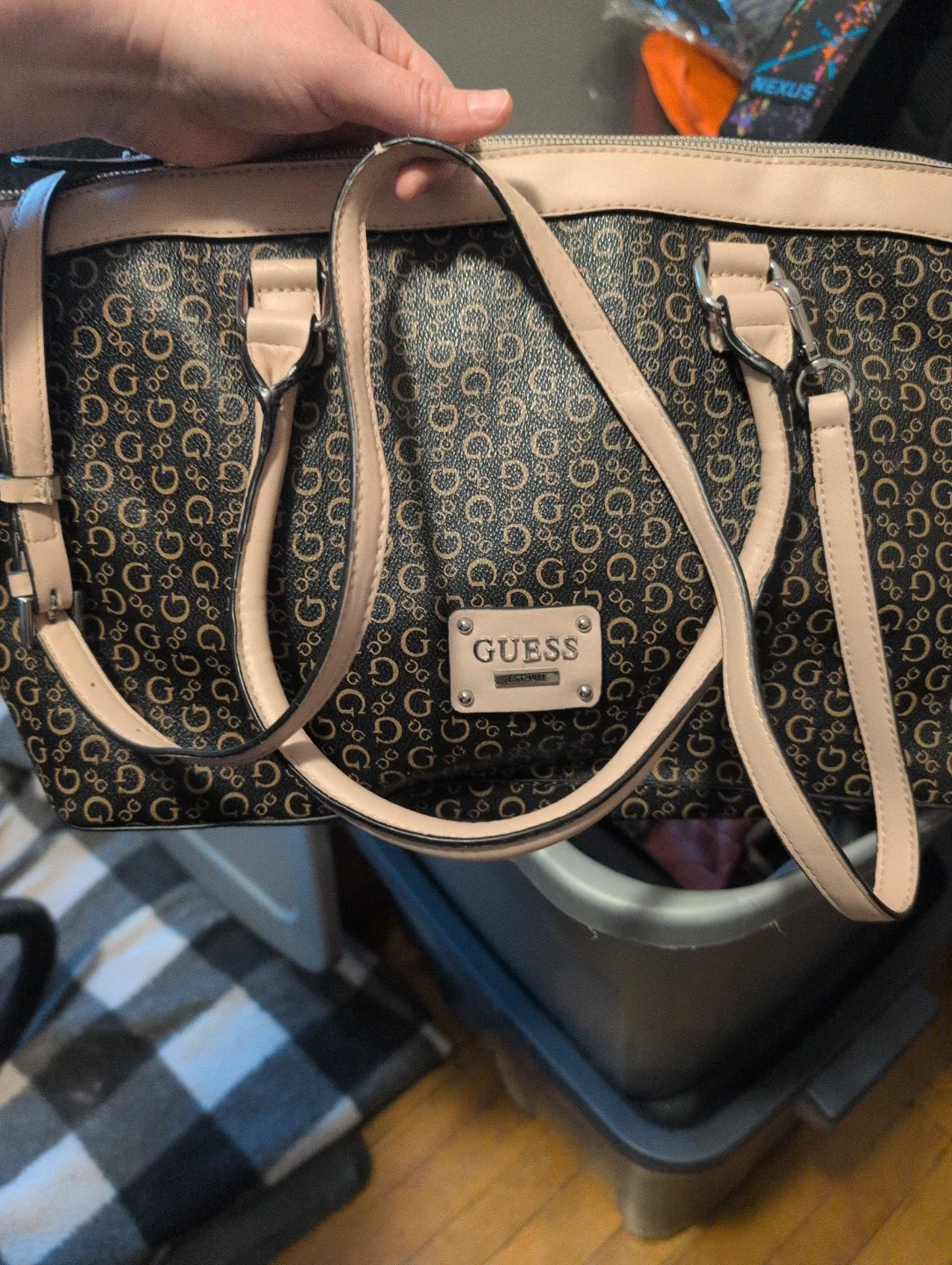 Guess Satchel Handbag image indicator(3)