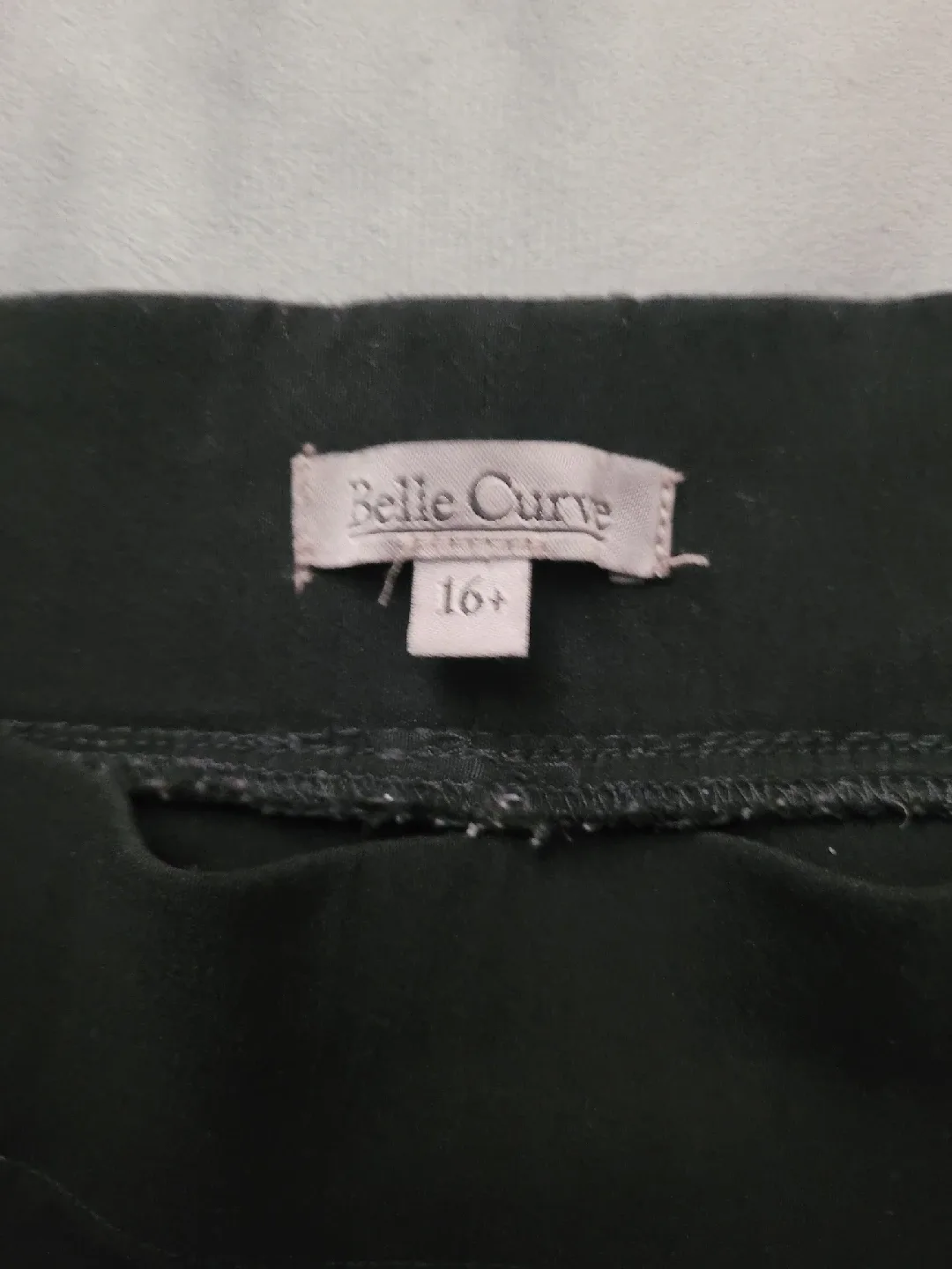 Belle Curve Black Pants - Size 16+🥕 image indicator(2)