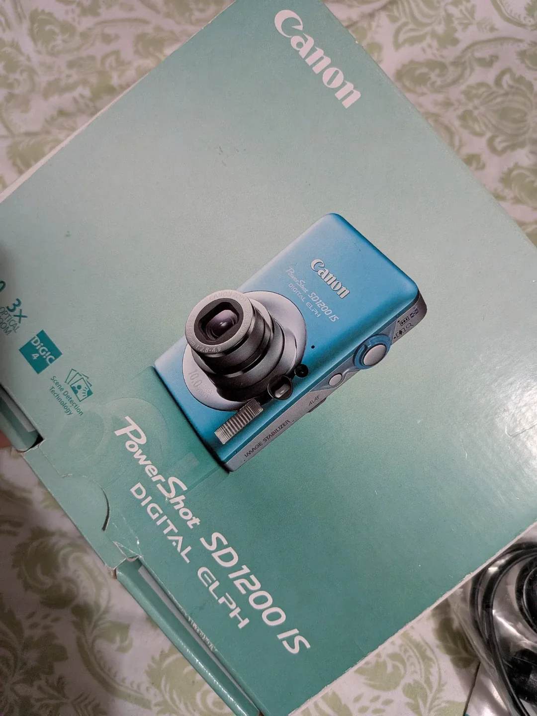 Canon PowerShot SD1200 IS Digital Camera - Blue image indicator(10)