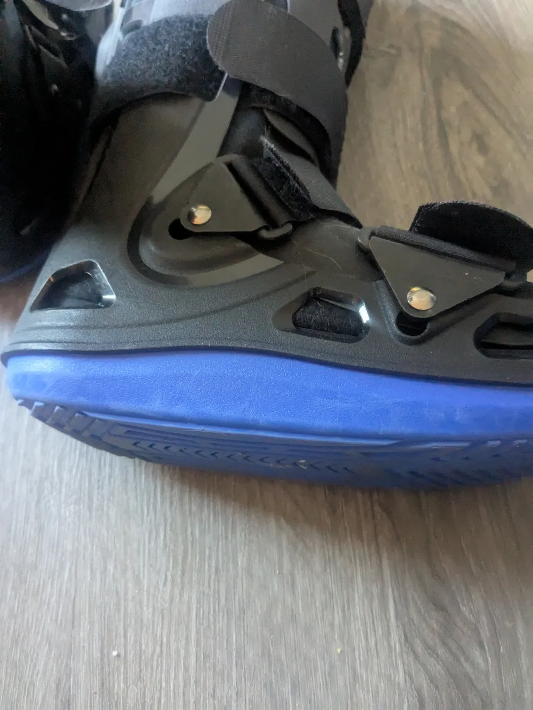 Aircast Walker Boot - Small Size