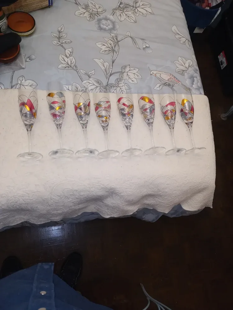 LUMINSCENCE 8 Champagne Glasses - Lead Free Crystal - New!