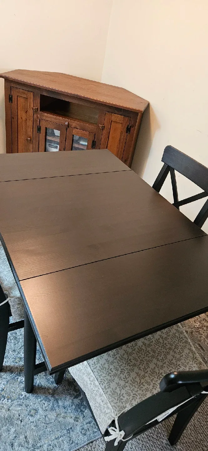 Moving Sale_Mattress, Desks, Dining, Dresser, Nightstands image indicator(5)