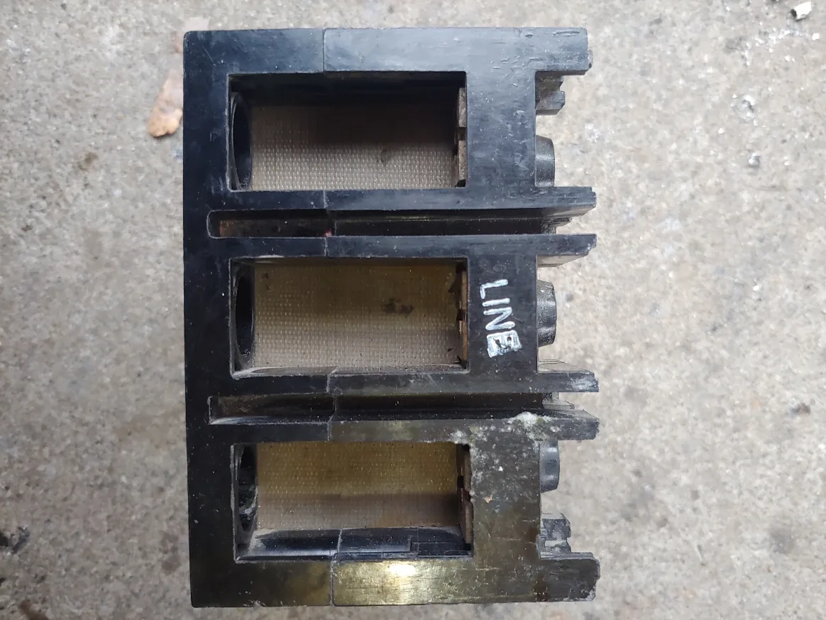 Westinghouse LB3400FS 3-Pole 400A VISABREAKER image indicator(4)