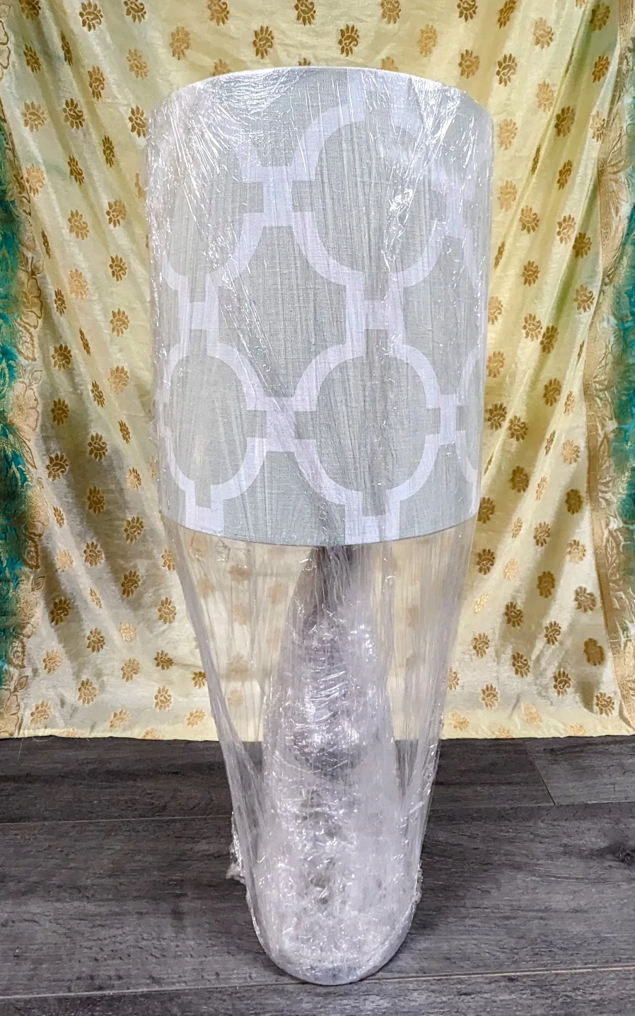 Table Lamp - Wrapped image indicator(2)