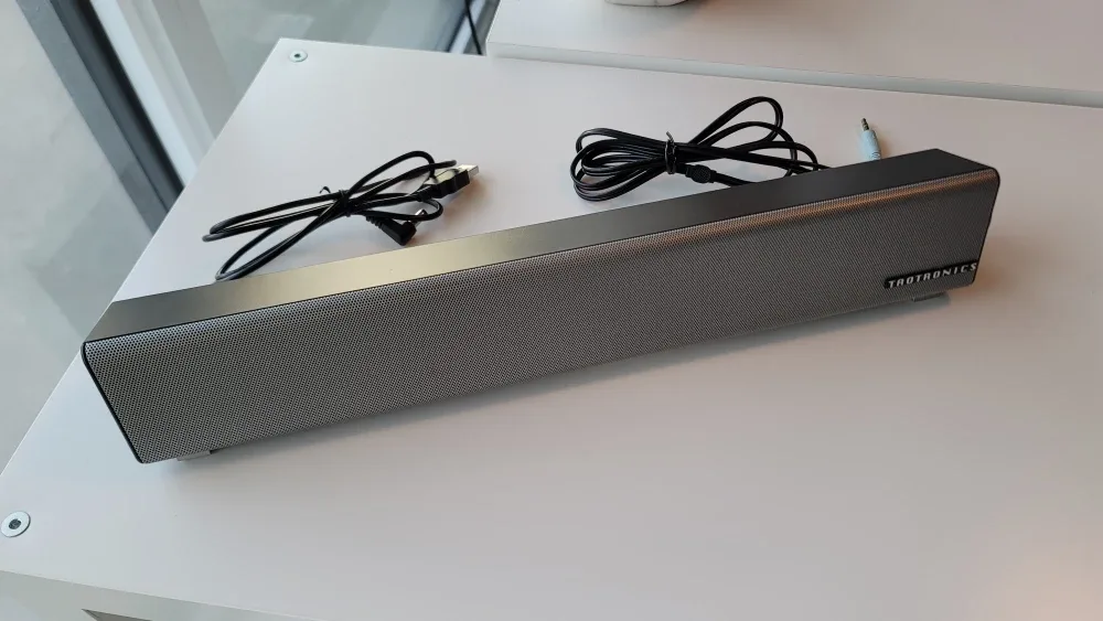 TaoTronics TT-SK018 desktop sound bar