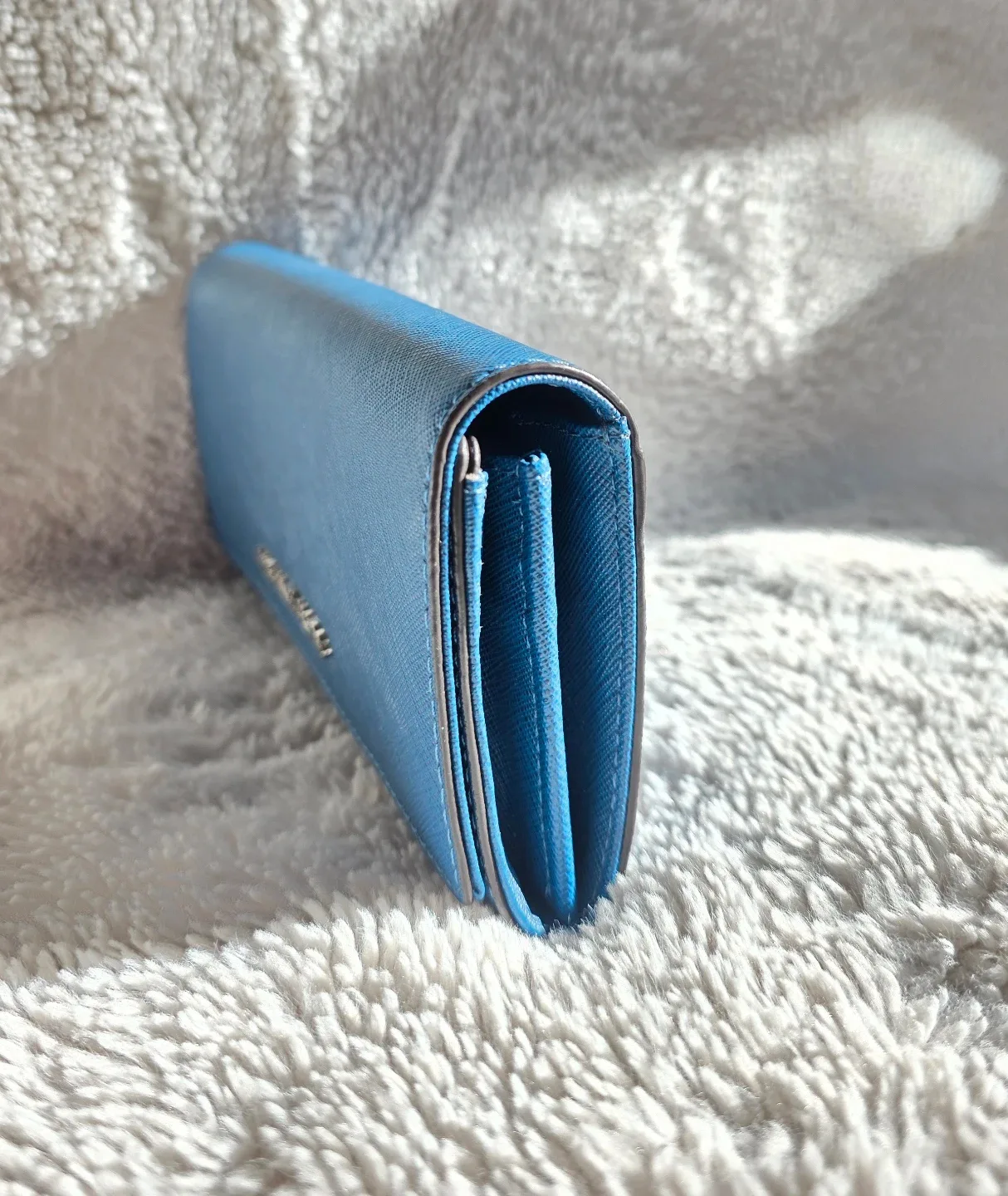 Michael Kors Wallet image indicator(3)