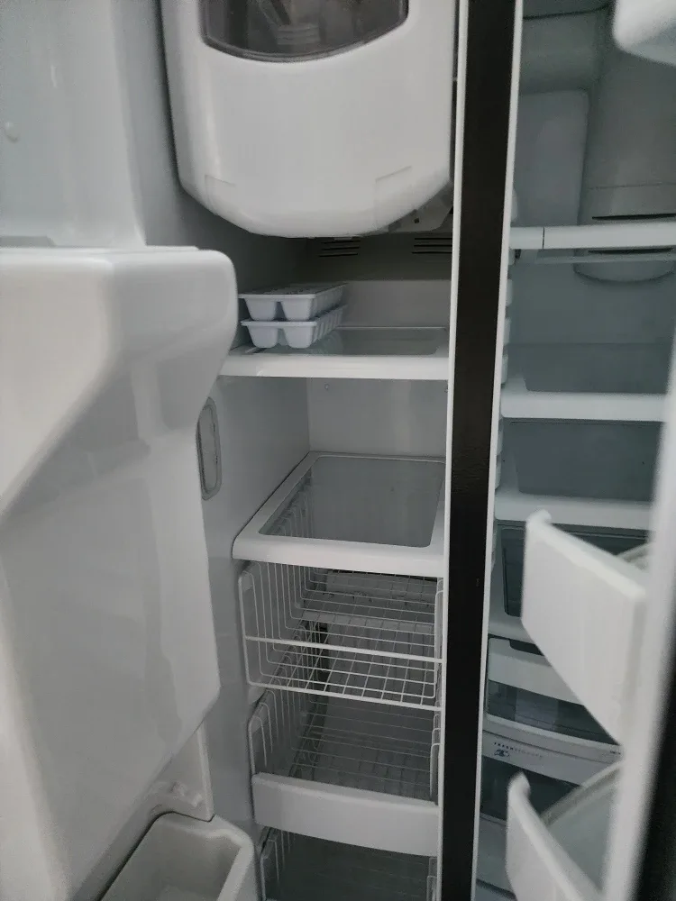 GE Profile Stainless Steel Refrigerator image indicator(4)