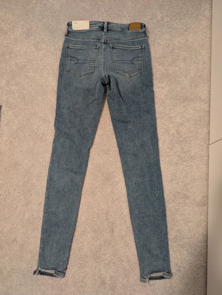 American Eagle Jeans image indicator(6)