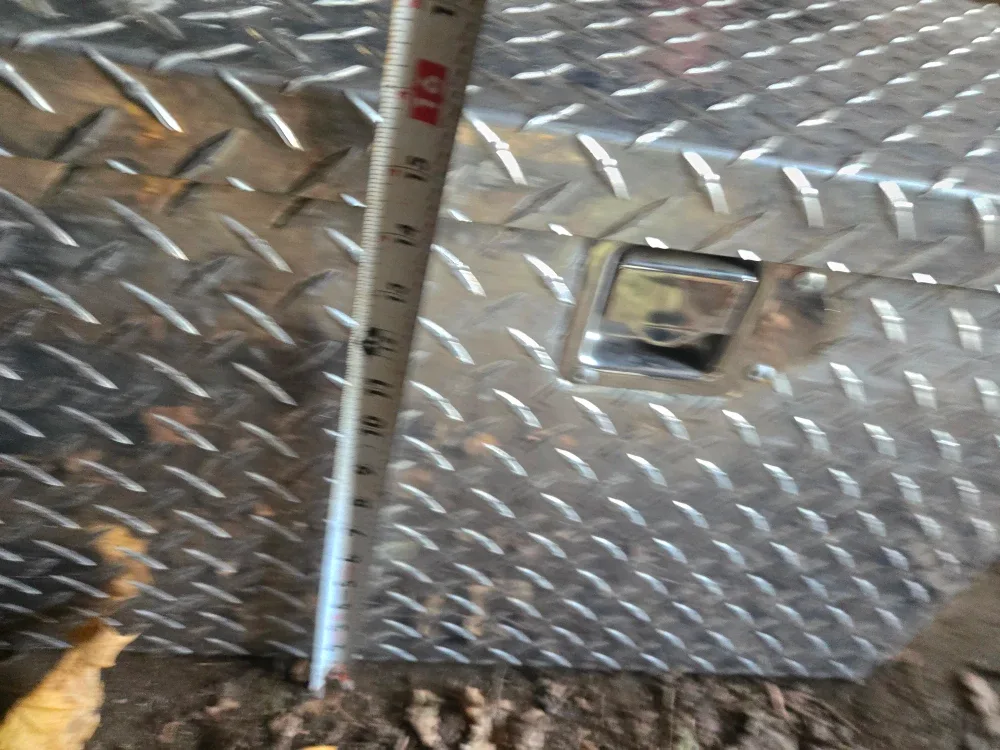 Aluminum Truck Tool Box - 72" x 16" x 6" image indicator(4)