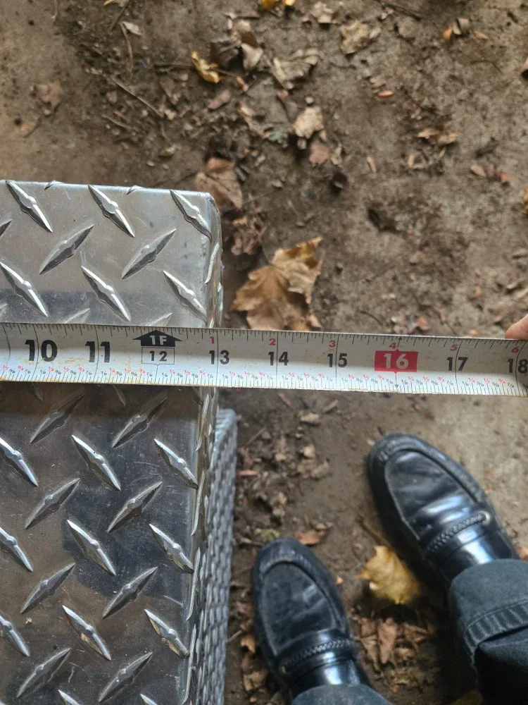 Aluminum Truck Tool Box - 72" x 16" x 6" image indicator(5)