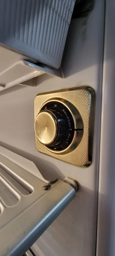 1950s Vintage Frigidaire refrigerator image indicator(5)