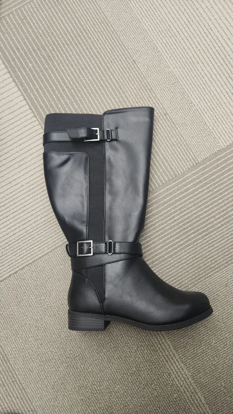 Black Valerie-E Boots - Size 7.5