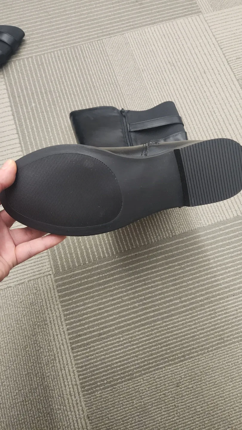 Black Valerie-E Boots - Size 7.5 image indicator(4)