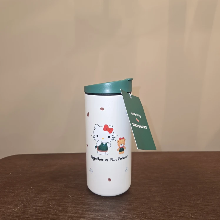 Starbucks Hello Kitty Tumbler
