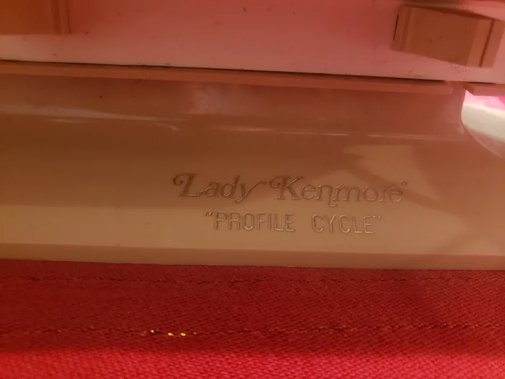 Lady Kenmore Lighted Vanity Makeup Mirror image indicator(2)