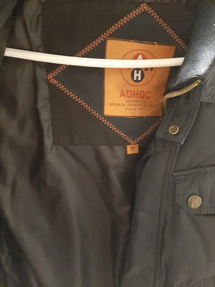 ADHOC Puffer Jacket - Size M image indicator(2)