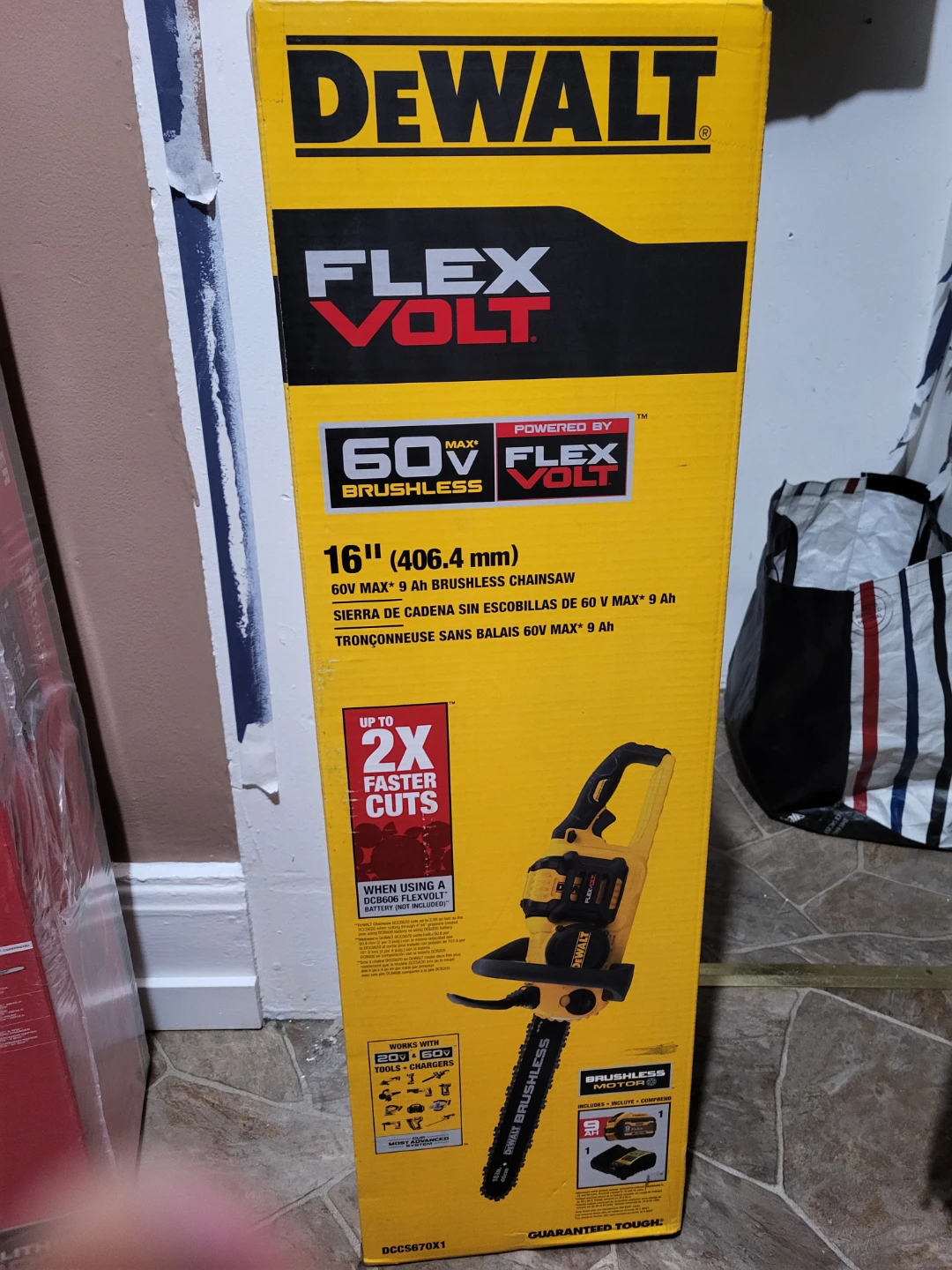 DeWalt Flex Volt 60V 16" Chainsaw - New in Box!