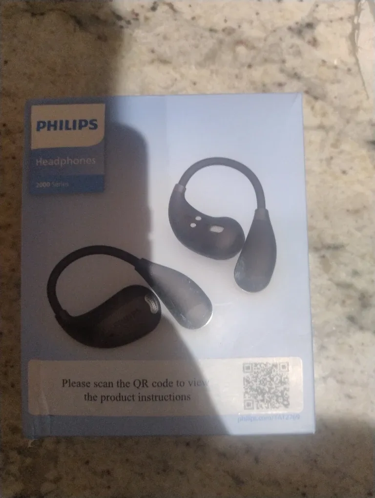 Philips TAT2769 Wireless Earbuds  New (open box)