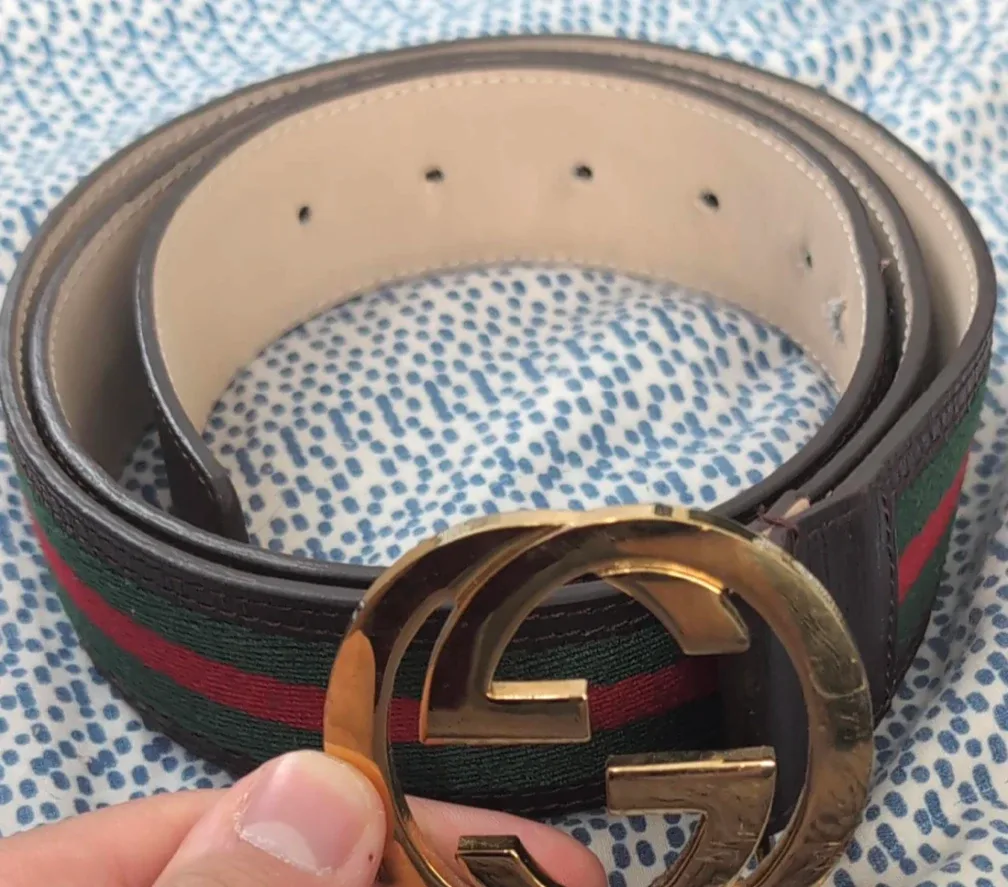 Authentic Gucci Clip Buckle Leather Belt image indicator(2)