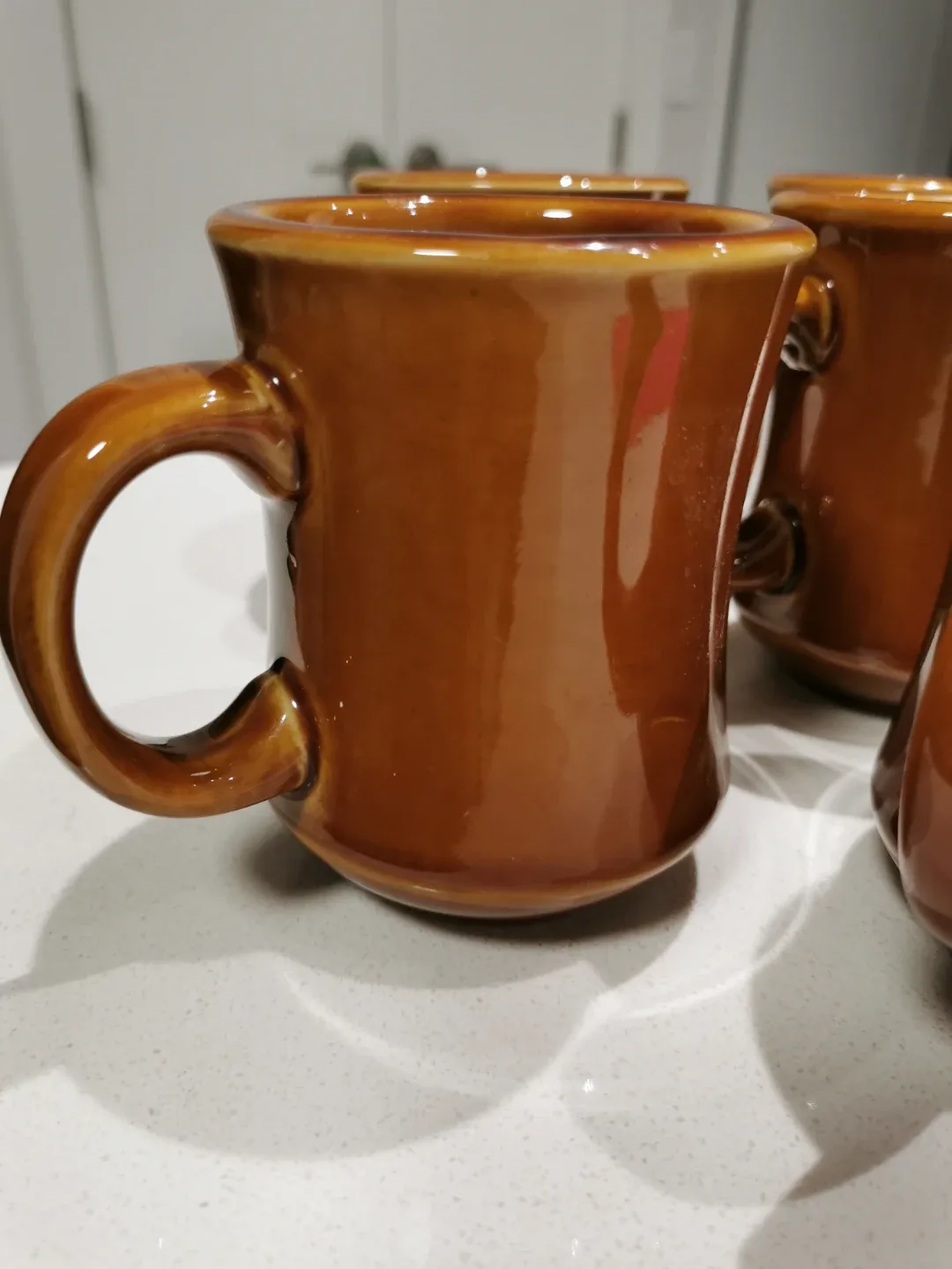Set of 5 Brown Ceramic Mugs 🥕 image indicator(2)
