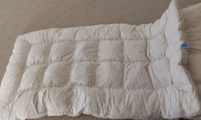 Duckdown mat for bed in excellent condition
