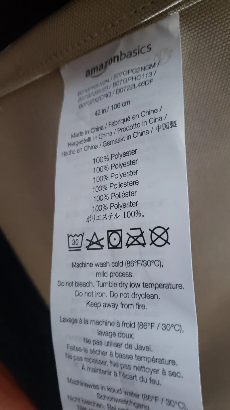 Amazon Basics Portable  Pet Kennel 42 in.New never used image indicator(4)