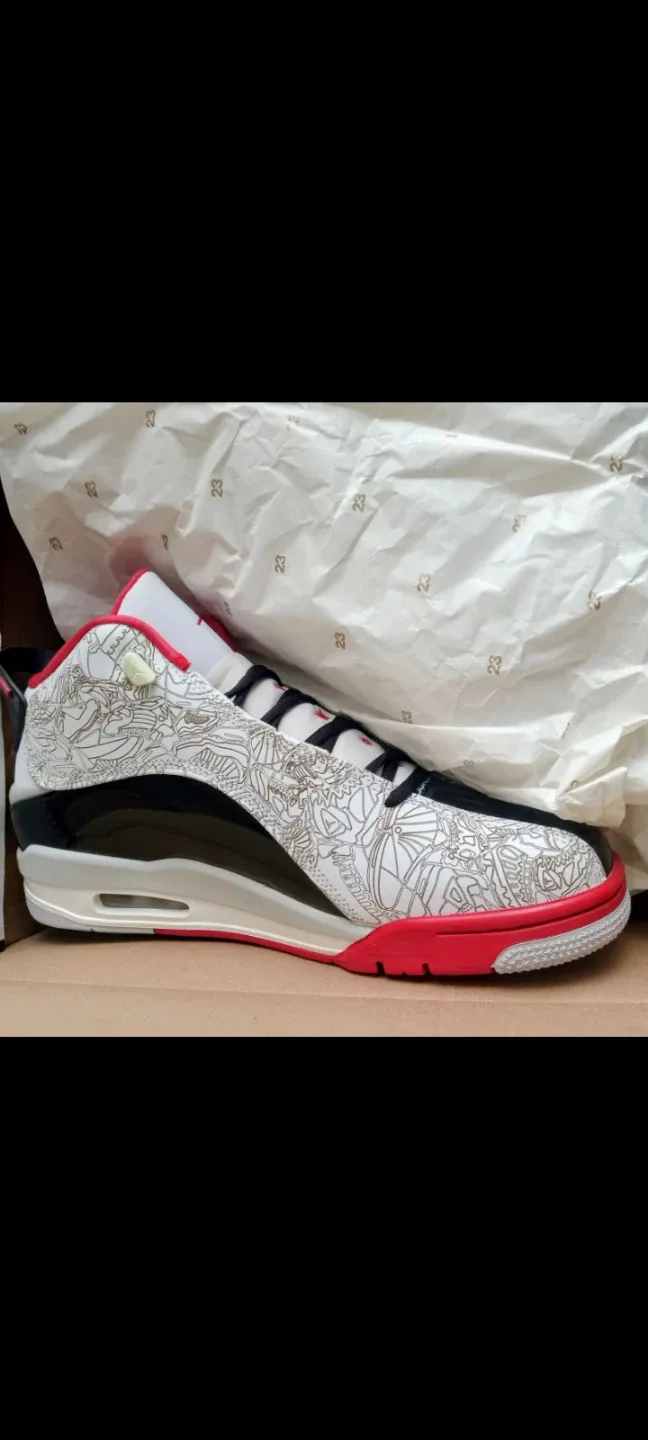 Jordan Sneakers, Different prices, ask image indicator(3)