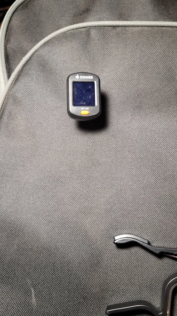 Donner Acoustic Guitar image indicator(9)