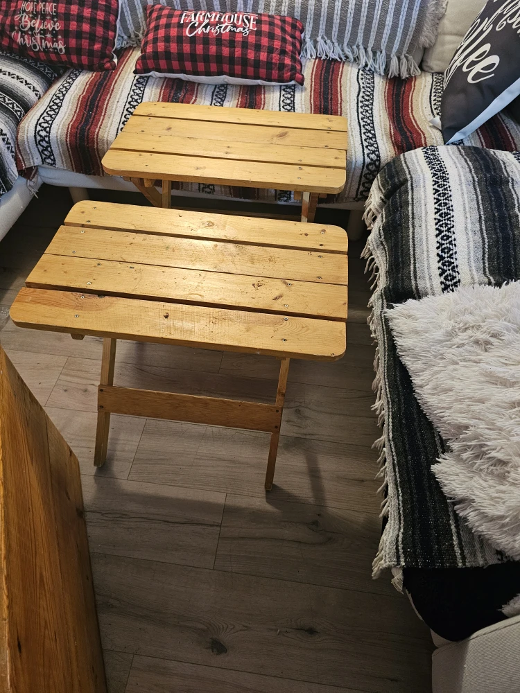 TV tables