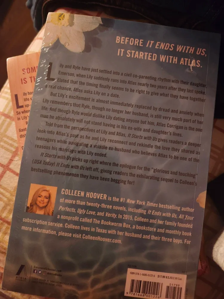 It Ends With Us & It Starts With Us by Colleen Hoover image indicator(5)