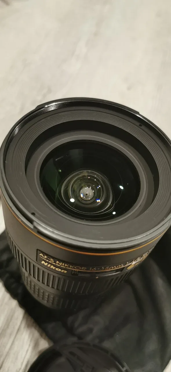 Nikkor 16-35mm f/4 ED VR mint image indicator(2)