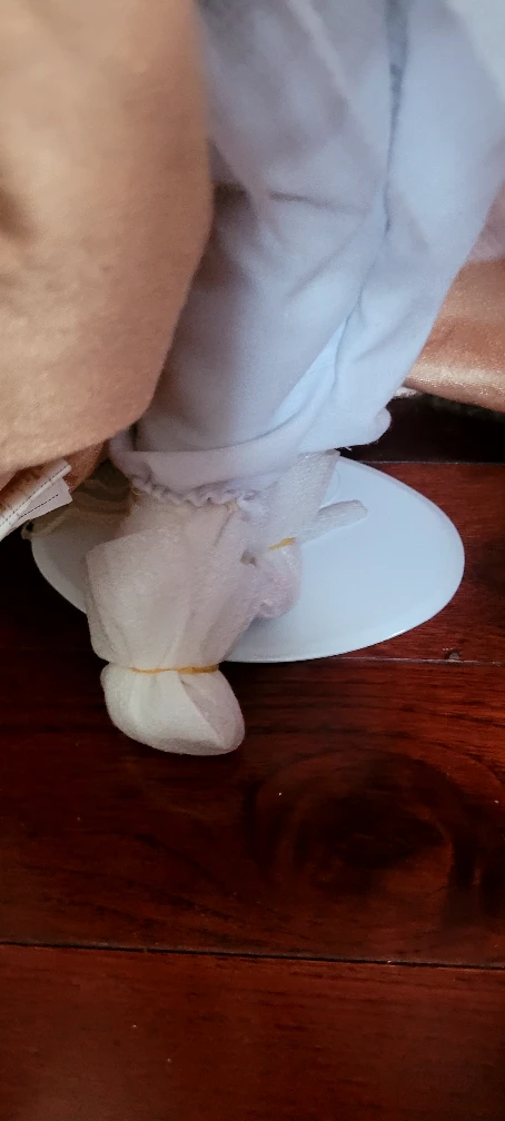 Porcelain Doll in Peach Dress - photo 3