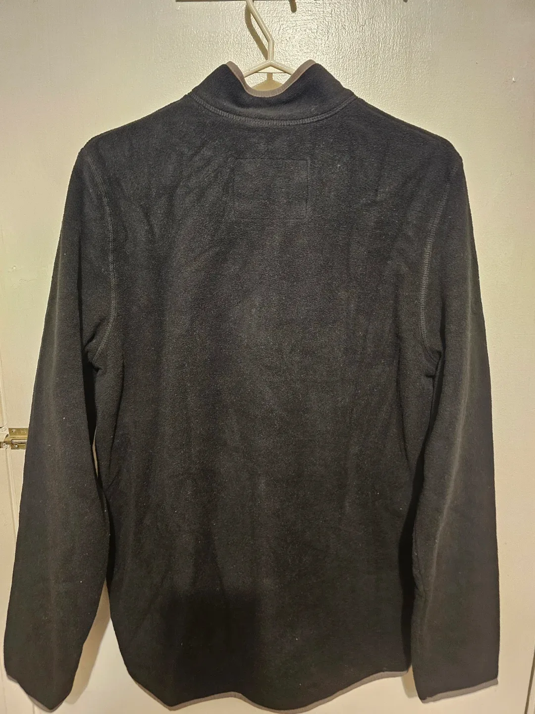 Men's winter fleece image indicator(2)