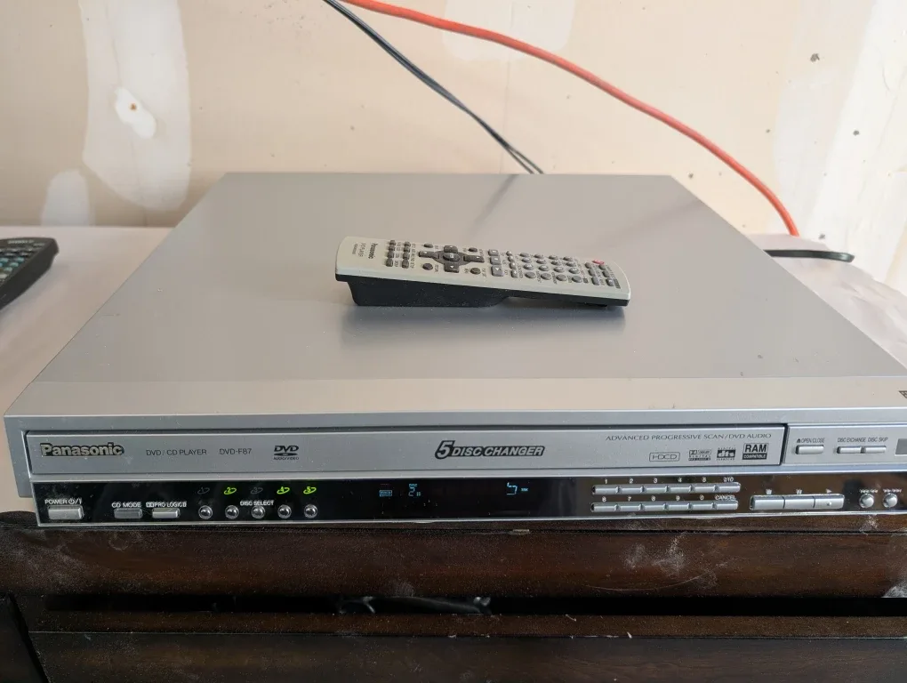 Panasonic DVD/CD Player DVD-F87
