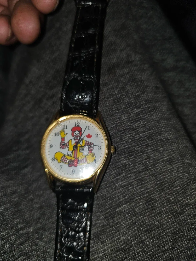 Vintage Cardinal McDonald's Watch image indicator(2)