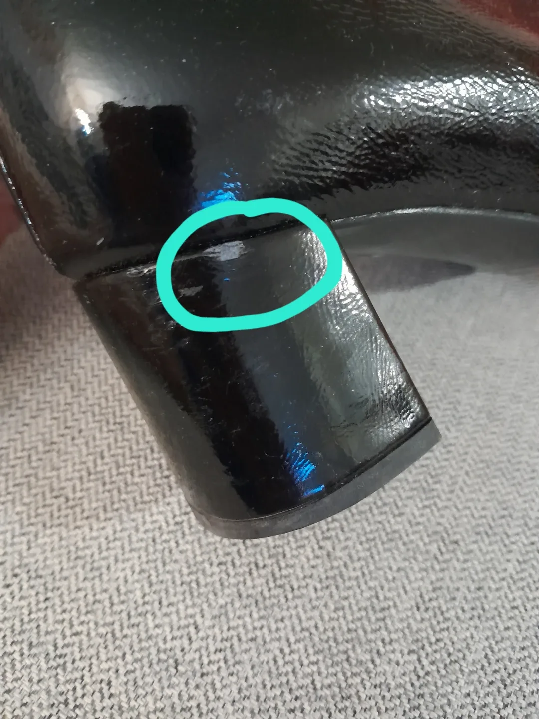 Crinkle Black Leather Ankle Boots - Size 6 image indicator(6)