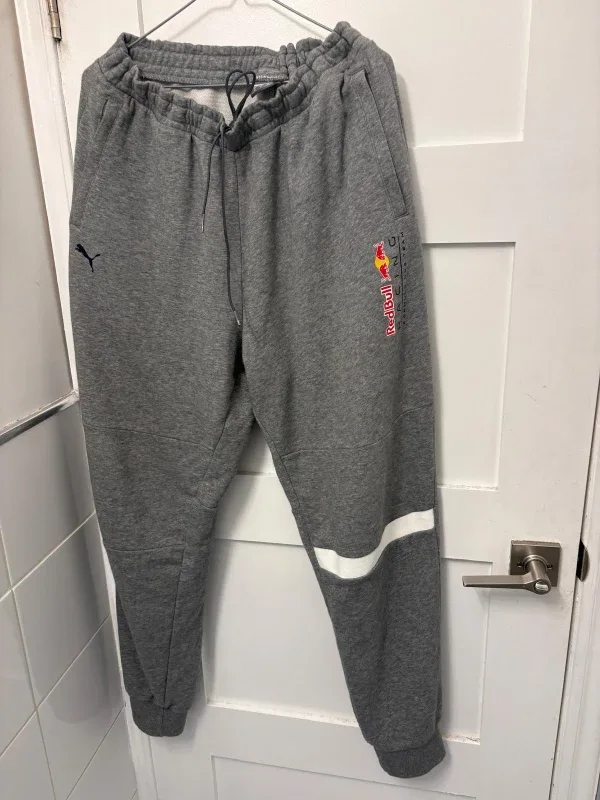Puma Red Bull Racing XL Sweatpants image indicator(2)